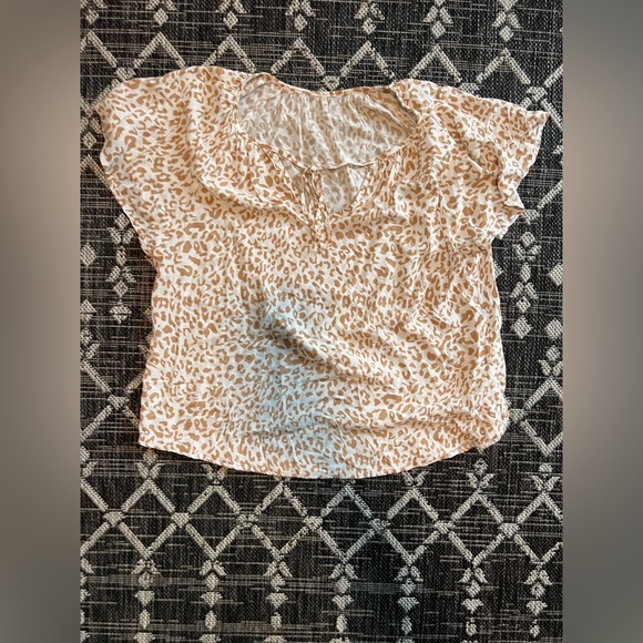 Shein leopard blouse - Picture 5 of 9